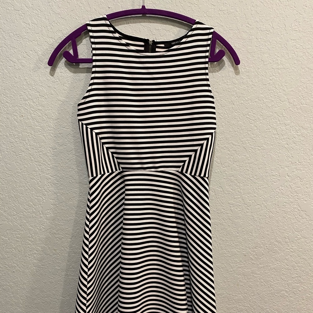 Forever 21 illusion dress